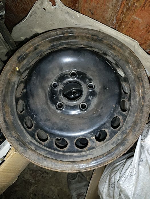 Диски Golf V, Jetta, Passat B6, Touran, Caddy, Skoda Octavia II R15 5/