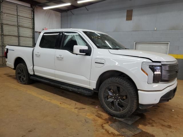 Форд ф150 Ford F150 LIGHTNING крила ітд.