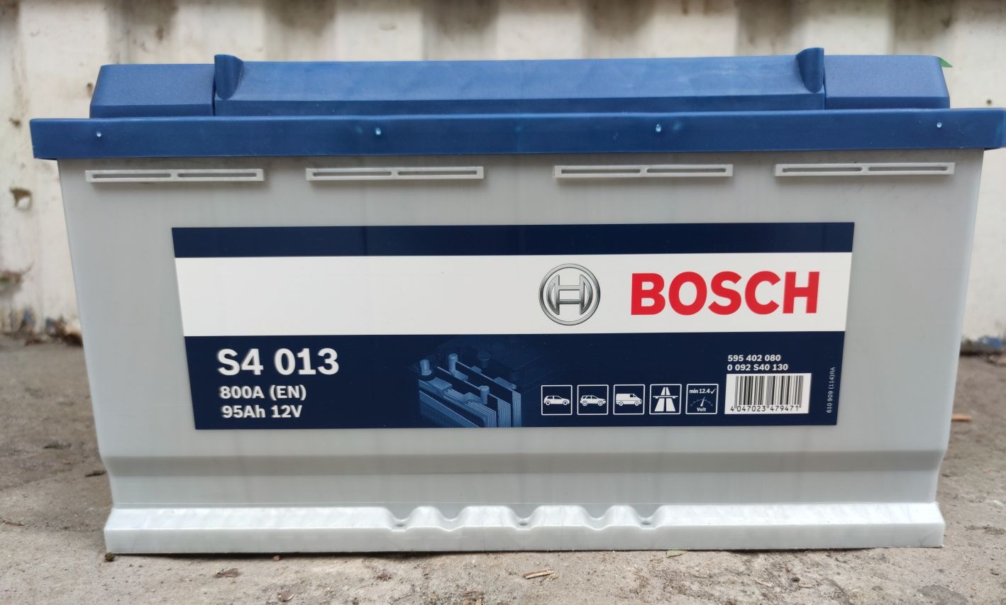 Акумулятори Bosch 6СТ-45,52,60,70,74,95,100,110,180,225