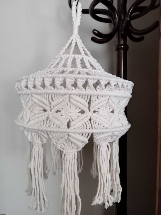 Duży makramowy abażur w stylu boho nowy