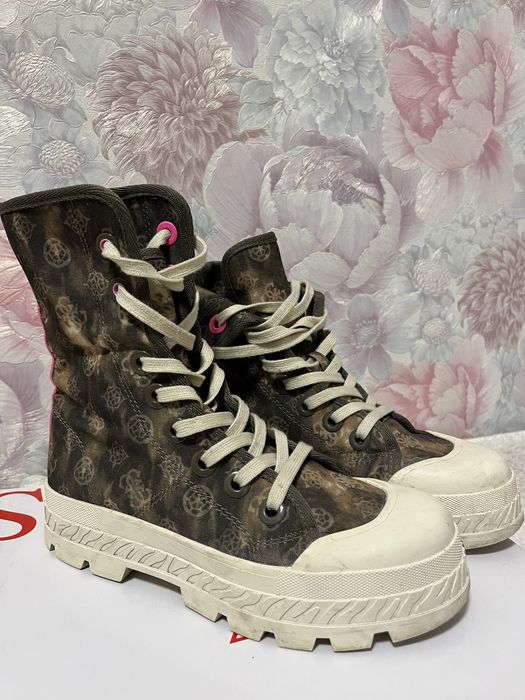 Обувь от GUESS/ ботинки/ берцы