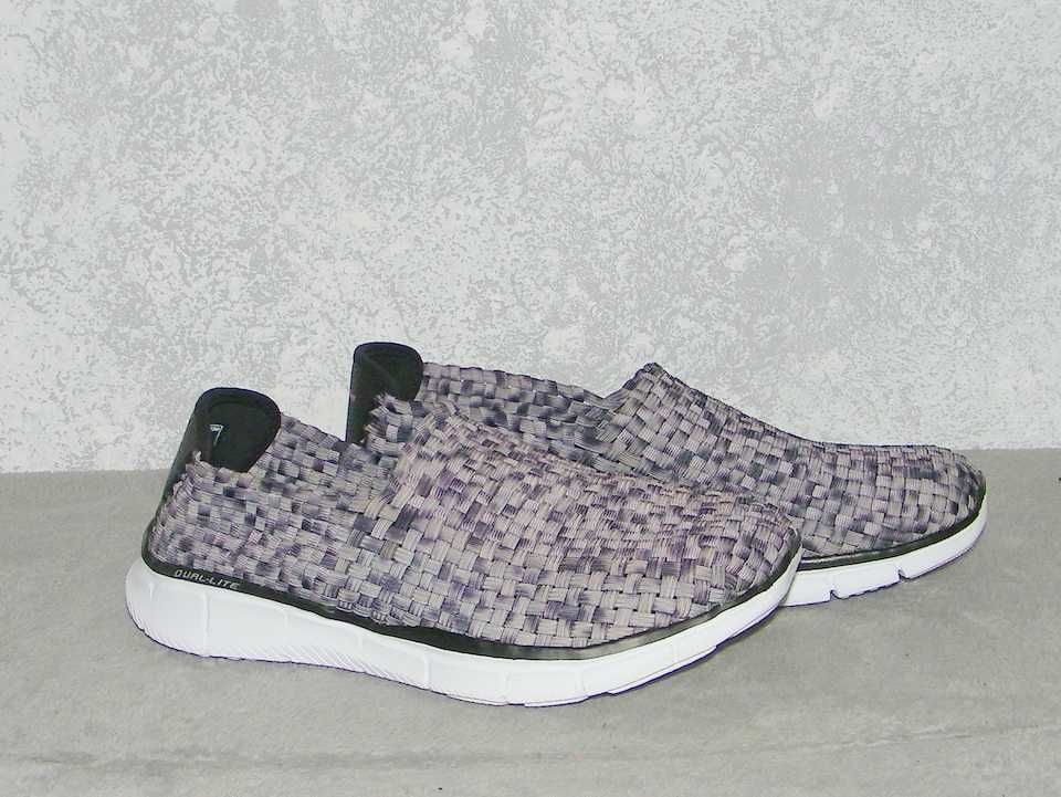 SKECHERS Memory Foam - BUTY WSUWANE - rozm 41 / 42 - JAK NOWE !!!