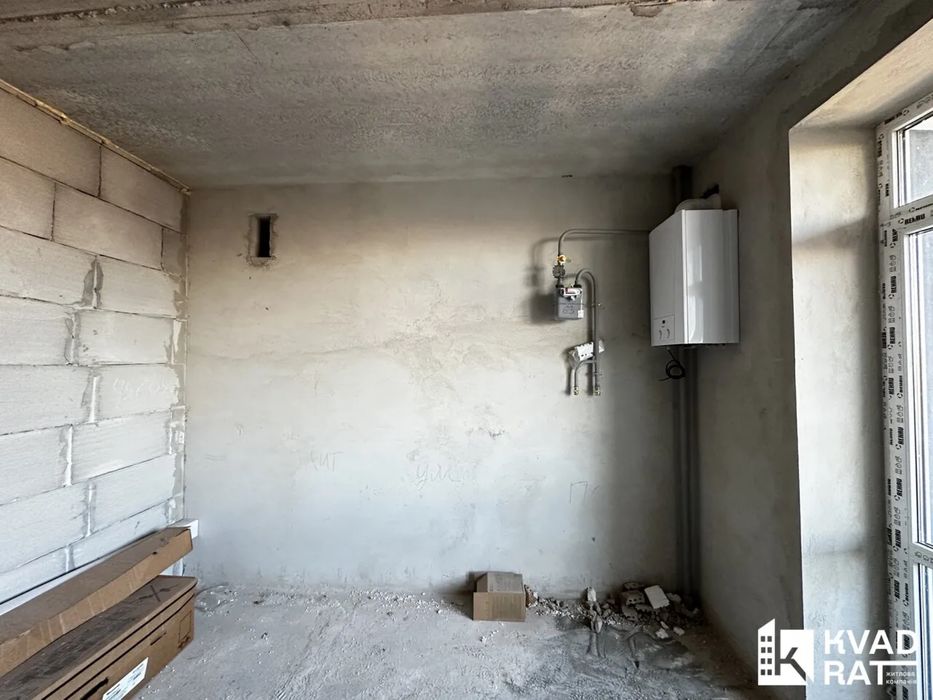 Здана,2 кім з котлом,обжитий будинок