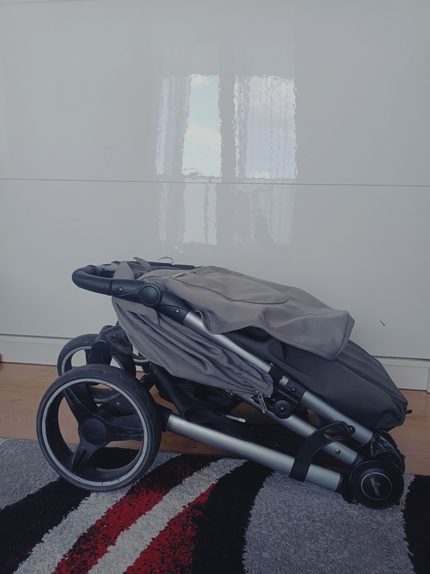 Spacerówka Baby Design Wave do 22 kg