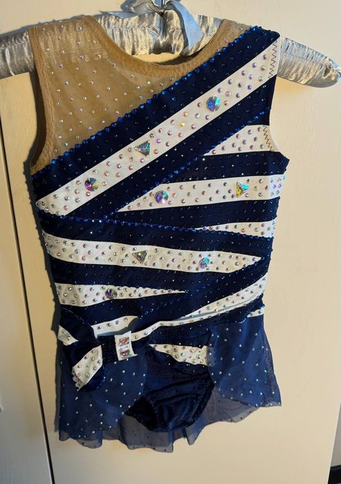 Продам купальник для художньої гімнастики