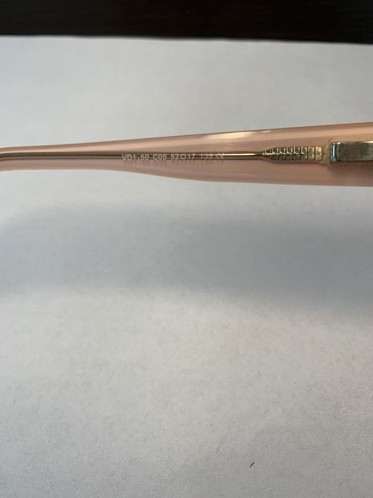 Nowe oprawki , okulary korekcyjne Verdi