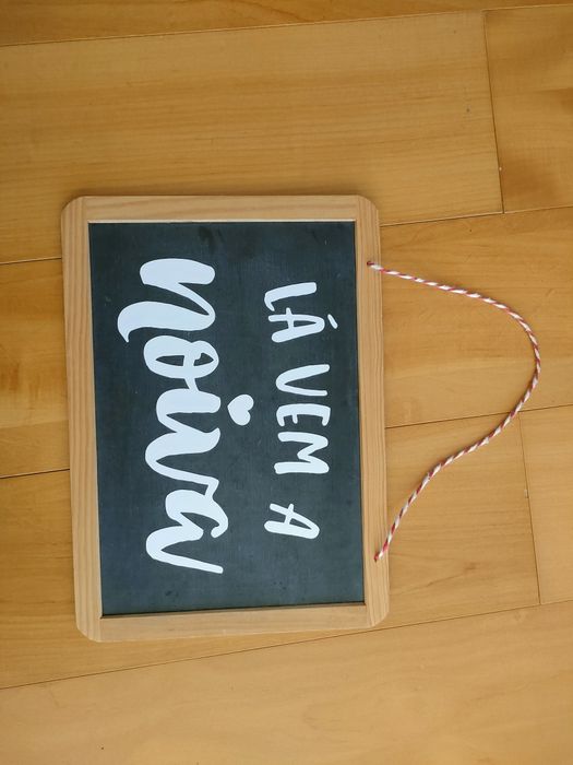 Ardosia lá vem a noiva