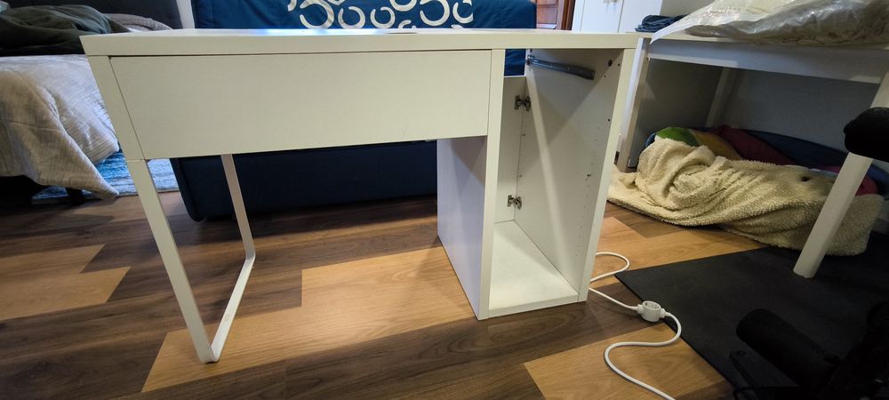 Vende-se secretária IKEA Micke