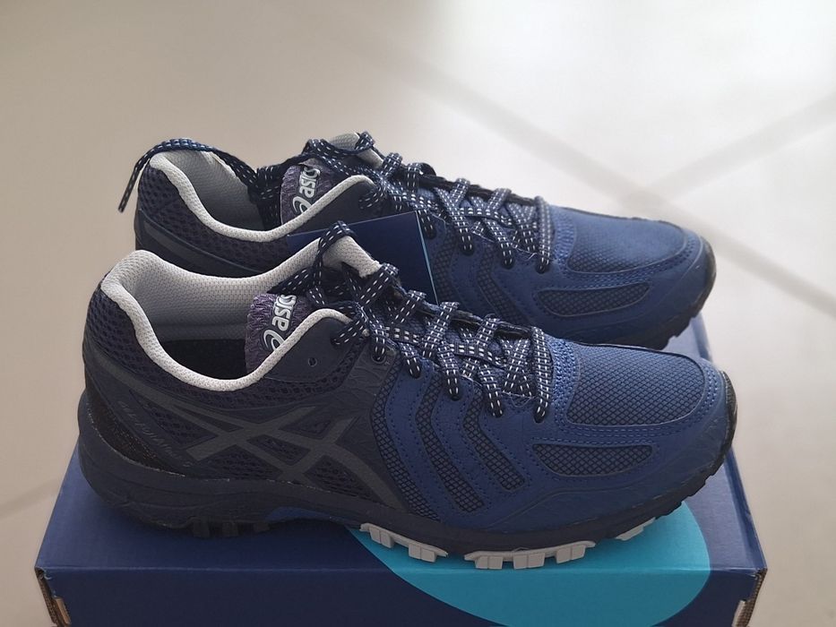 ASICS GEL-Fuji Attack 5 men
Rozmiar 39
Cena: 130 zł.