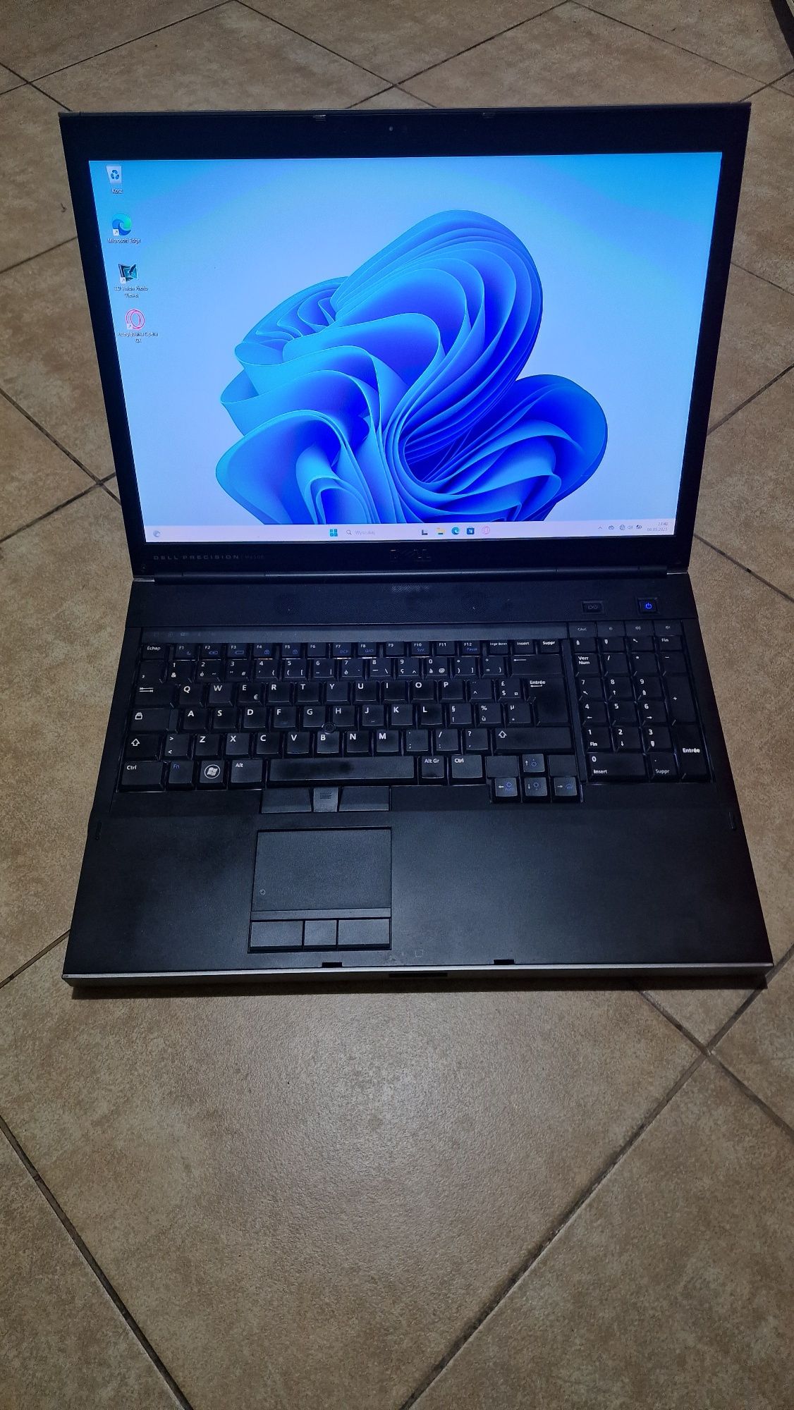 Dell Precision M6500 17.3 cala i5 dysk 1Tb Windows 11 Pro