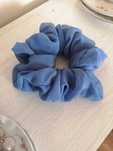 Scrunchie gumka do włosów.