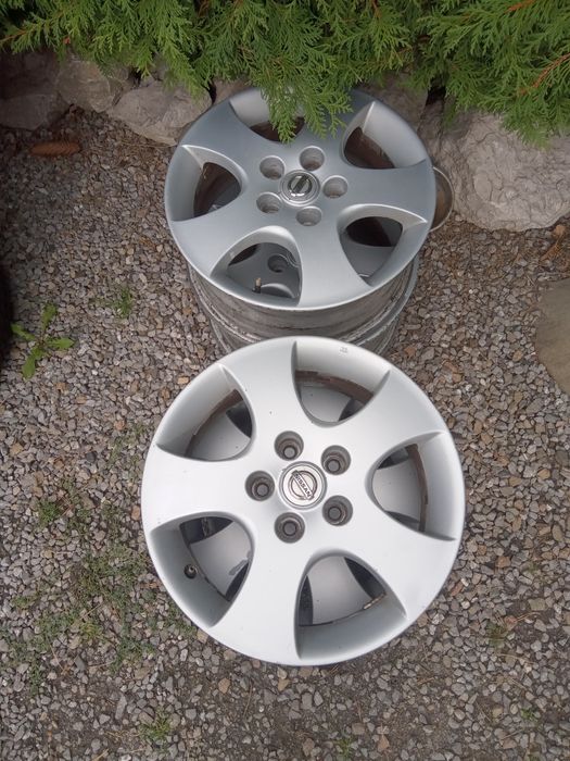 opony debica frigo r16  205 60  8mm zima