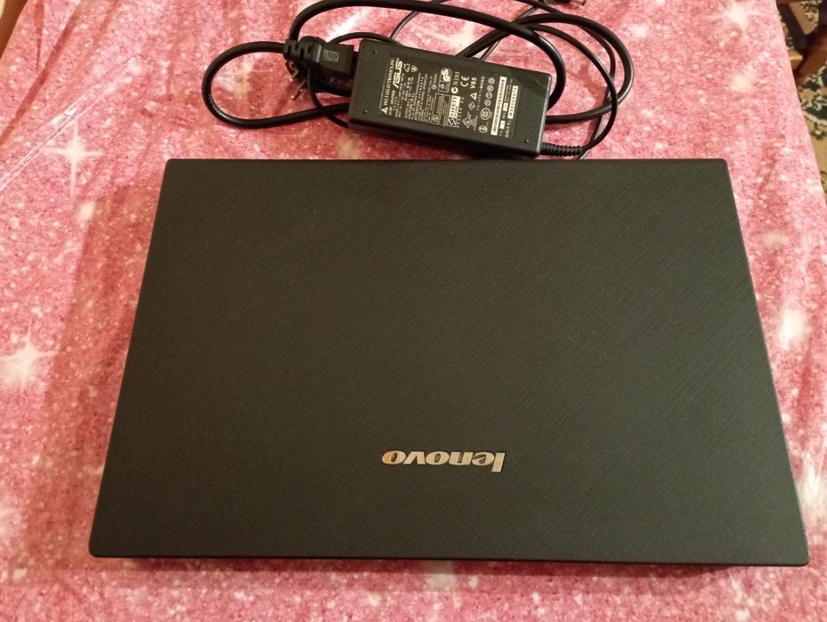 Ноутбук Lenovo Y530