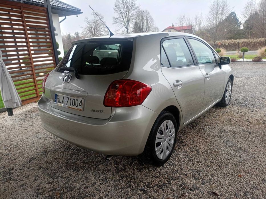Toyota Auris 1,6 VVt-i, Sprowadzona i zarej, 177 Tyś,km