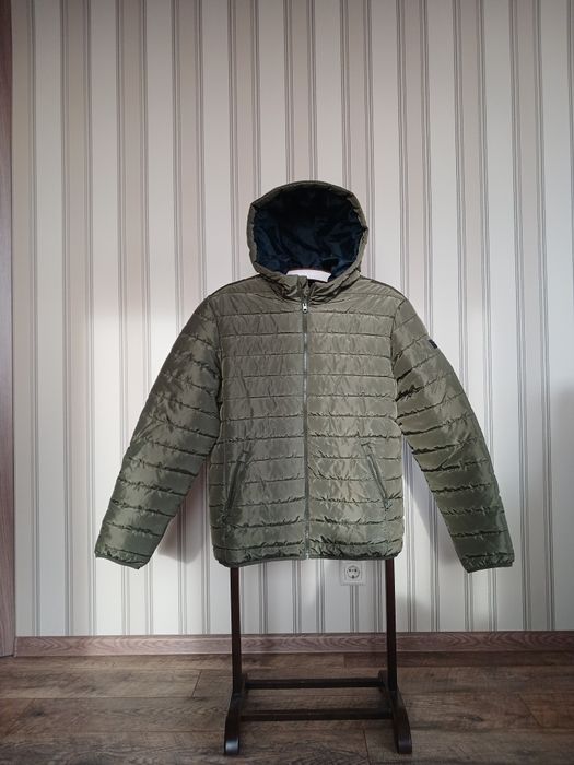 Куртка муж Jack&Jones раз XL (52) ц 1600 гр  оригинал, новая