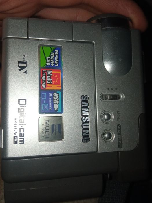 Видеокамера Samsung vpd325i.