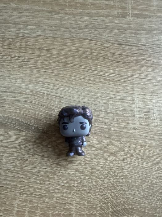 Figurki kinder joy stranger things