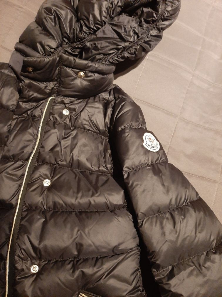 Kurteczka Moncler r.140 cm