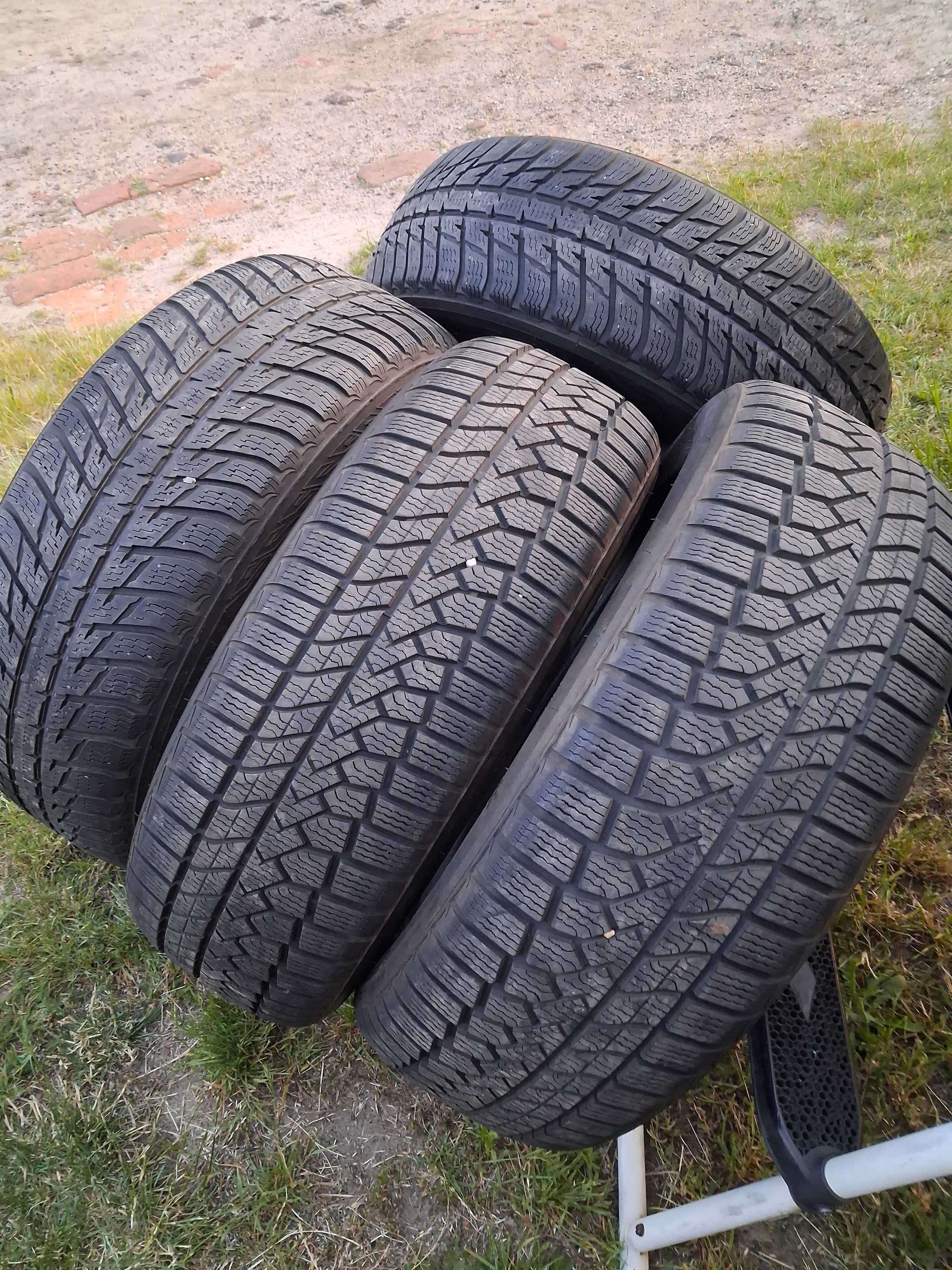 Opony zimowe r18 235/60/18