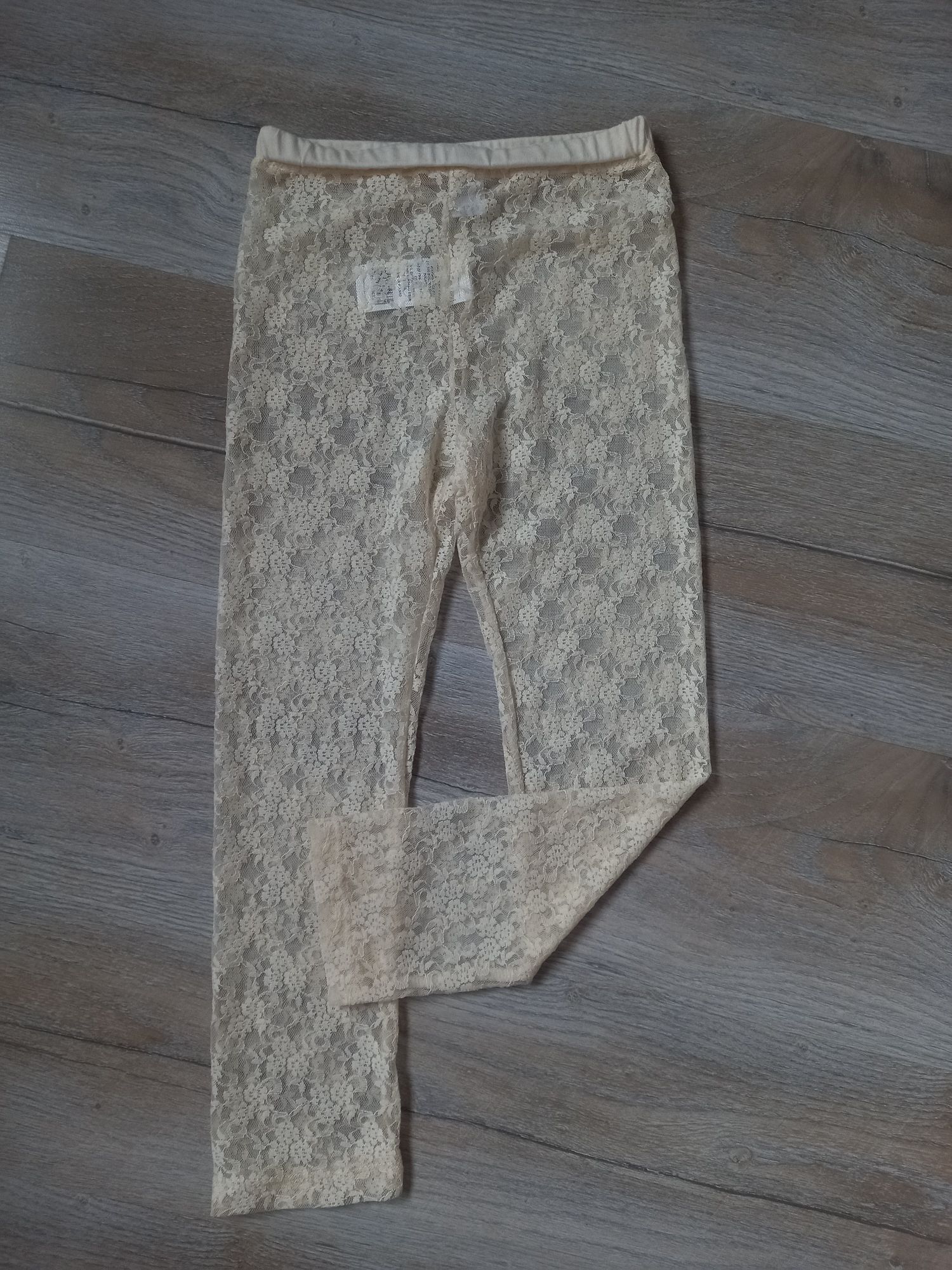 Legginsy getry koronka A la Modelki krem Lady Diamond roz 134 9 lat pr