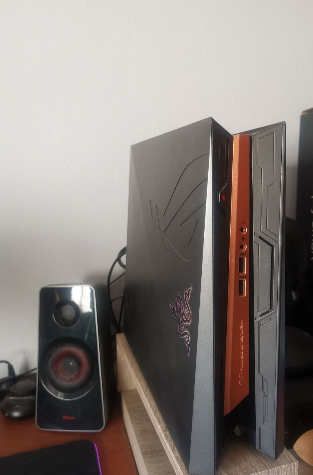 Desktop Gaming ASUS GR8 II Intel Core i7-7700
