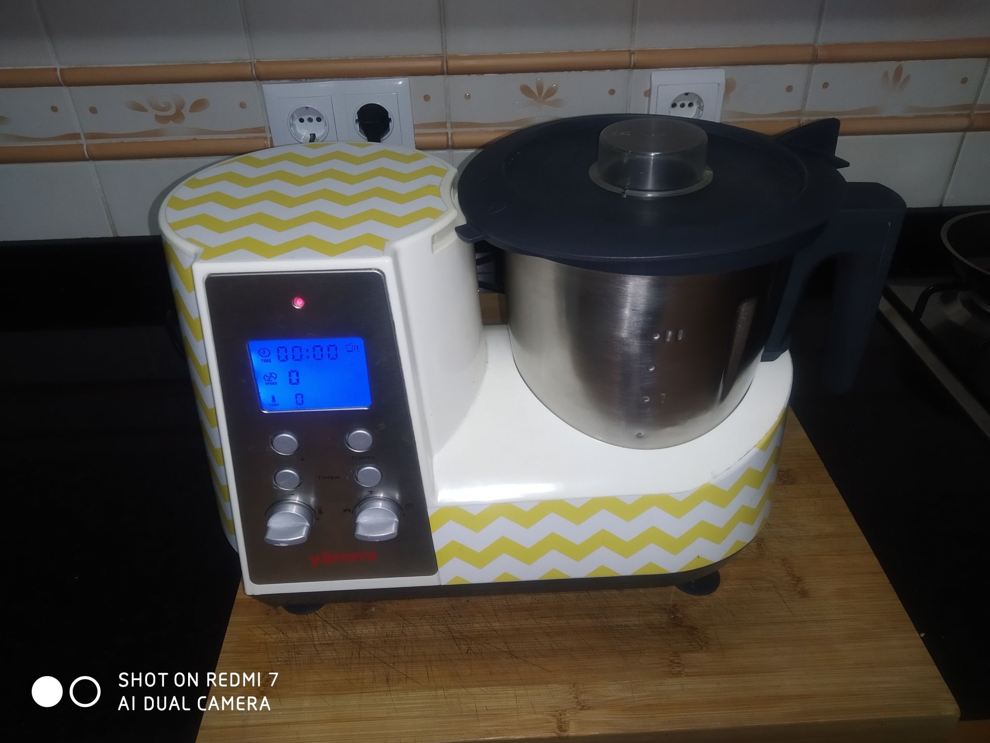 Robot de cozinha Yammi 1