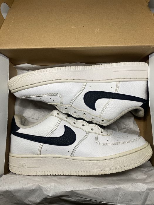 Nike Air Force 1 Low – klasyczne białe sneakersy