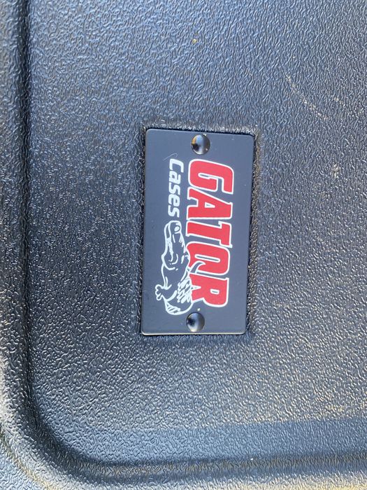 Gitara basowa Sterling