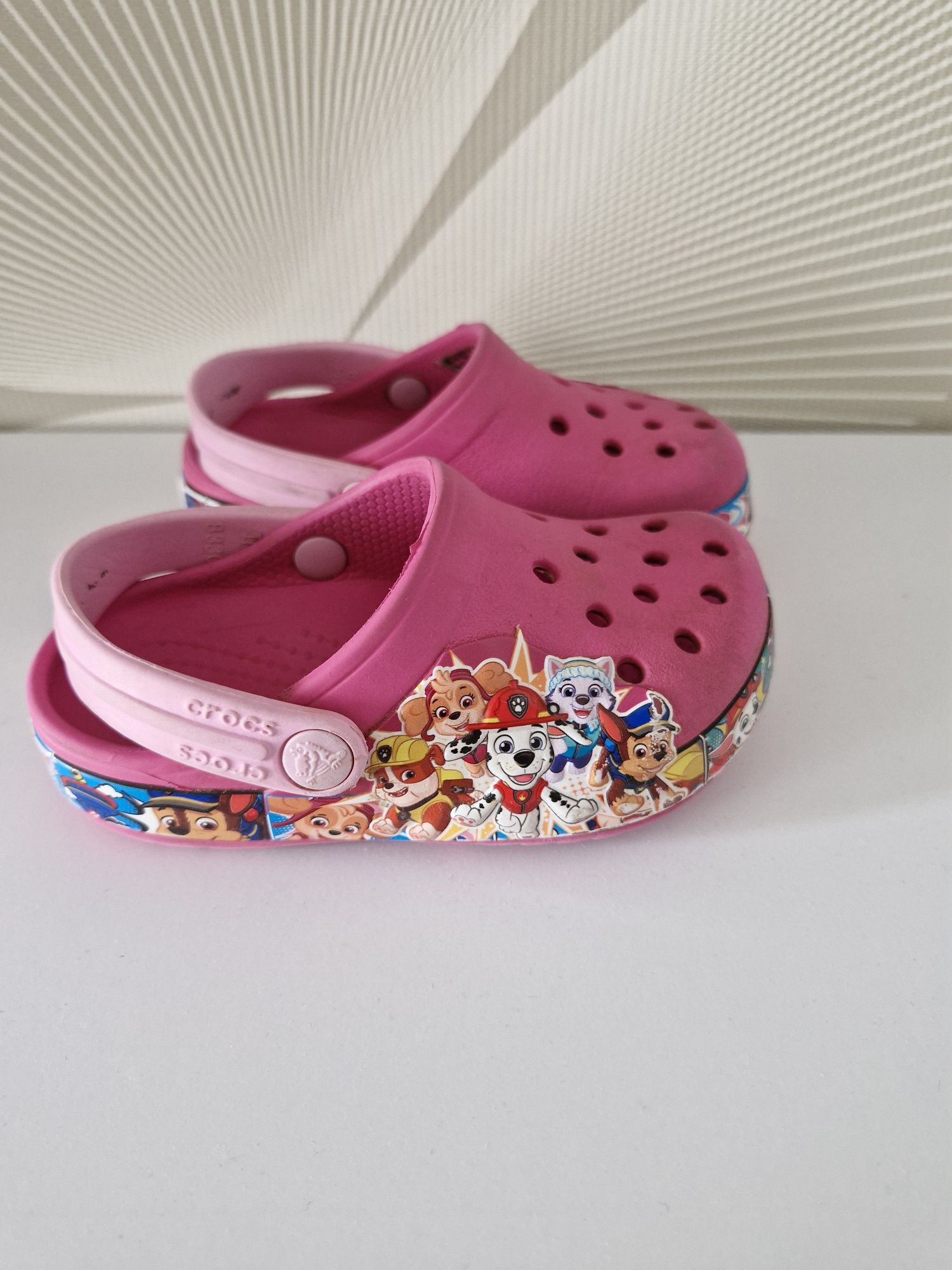 Crocs для дівчинки.