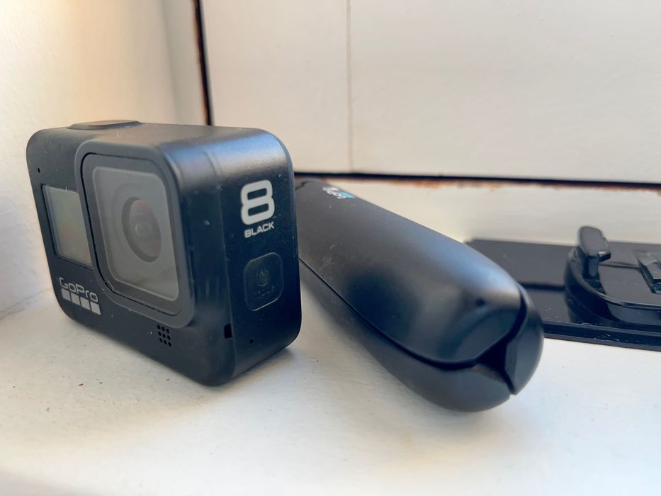 Go Pro Hero 8 Black Edition + acessórios