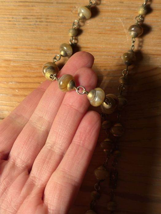 Korale z kamienia naturalnego ręcznie robione