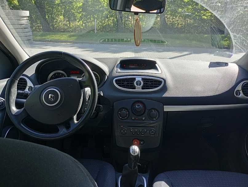 Renault Clio III 1.4 2006 hatchback