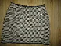 New Look Spódnica Mini Czarno-biała we wzory Rozmiar 40 / UK 12