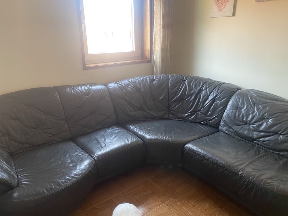 Vendo sofá de pele