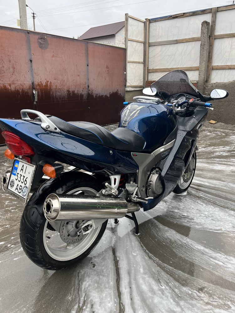 Honda cbr1100 2000рік