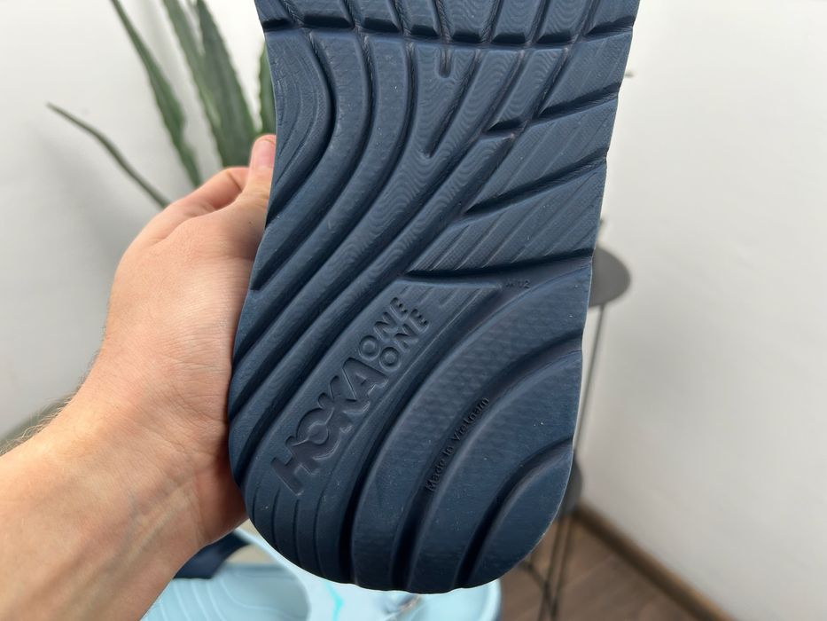 Оригінал! Тапочки шльопки Hoka Ora Recovery 46 розмір М05890