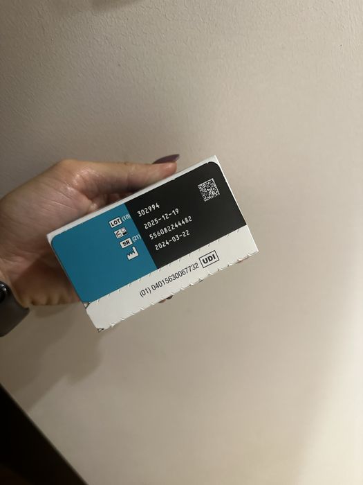 Paski testowe dla diabetyka  accu chek instant nowe 100 szt