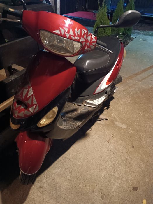 Продам мопед 50 кубов