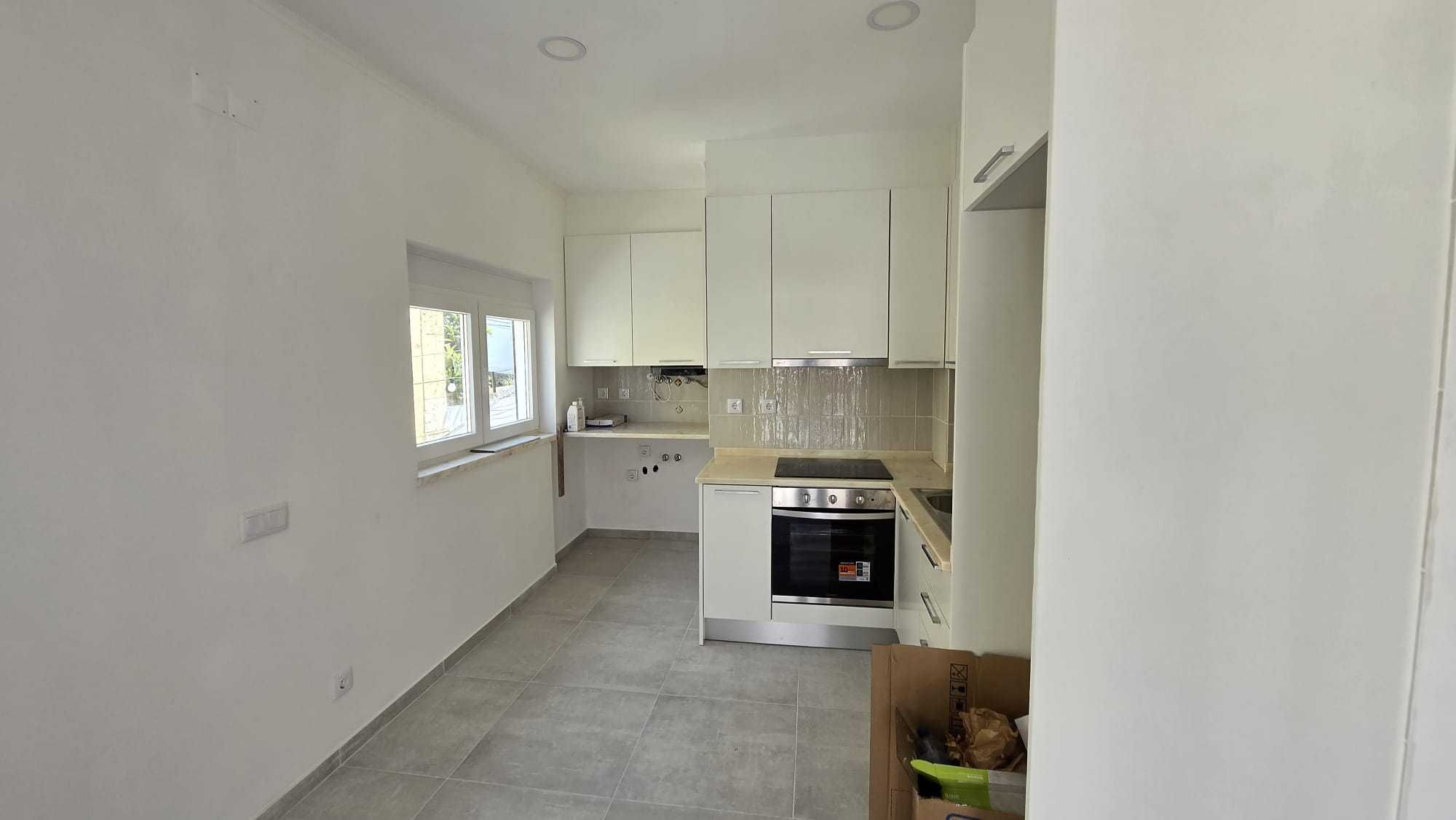 2 Apartamentos T2 em centro de Azambuja para arrendamento