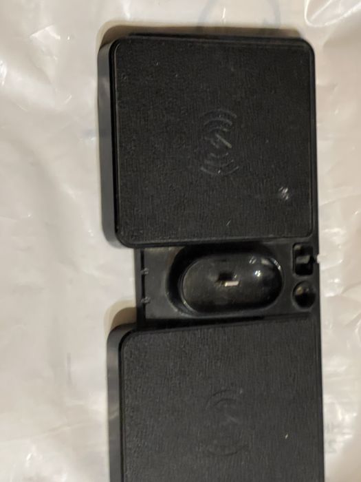 Беспроводная зарядка на ДВА УСТРОЙСТВА