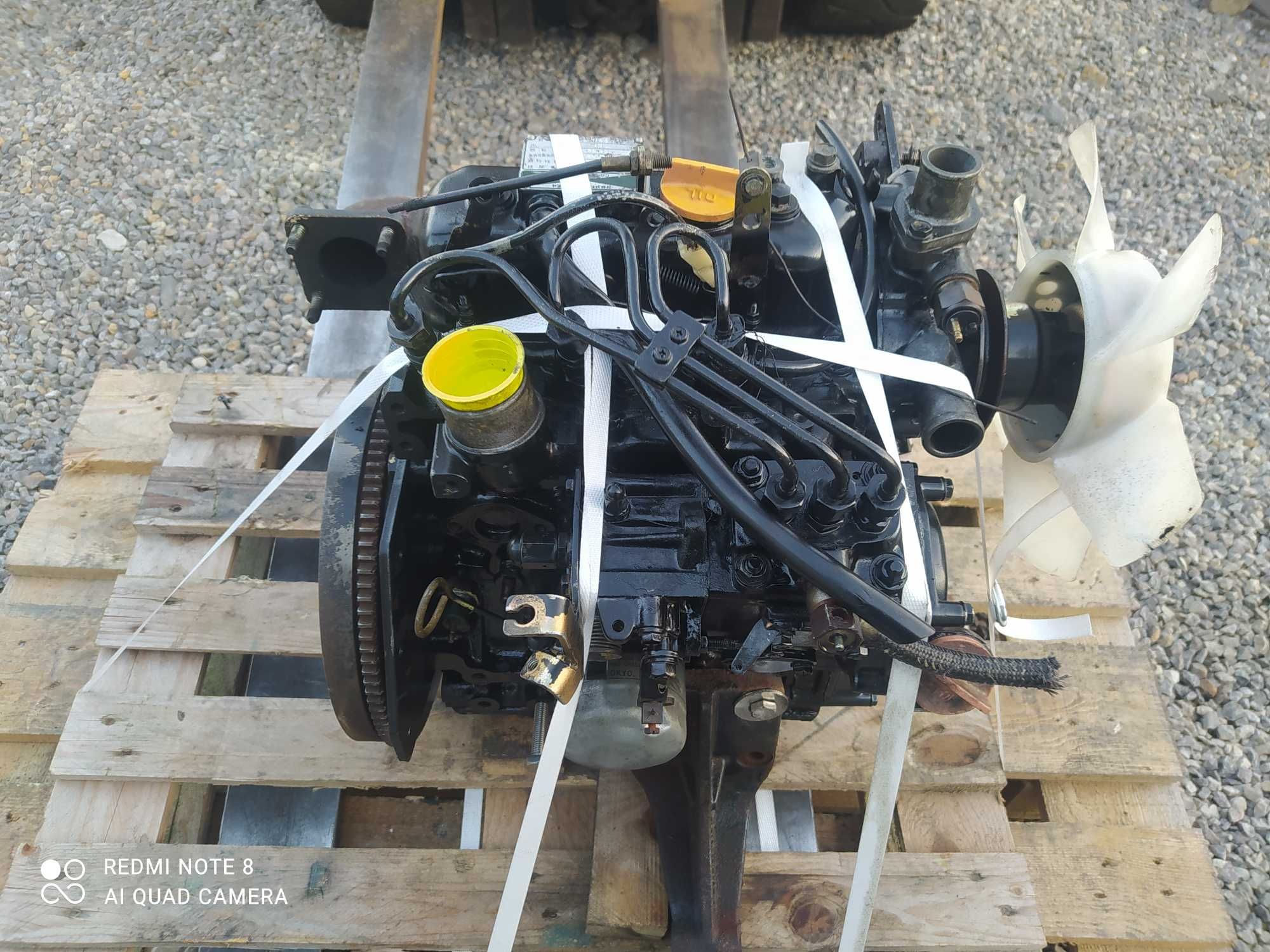 Yanmar 3TN 3TN66 3TN66-7UC minikoparka traktorek minitraktorek silnik