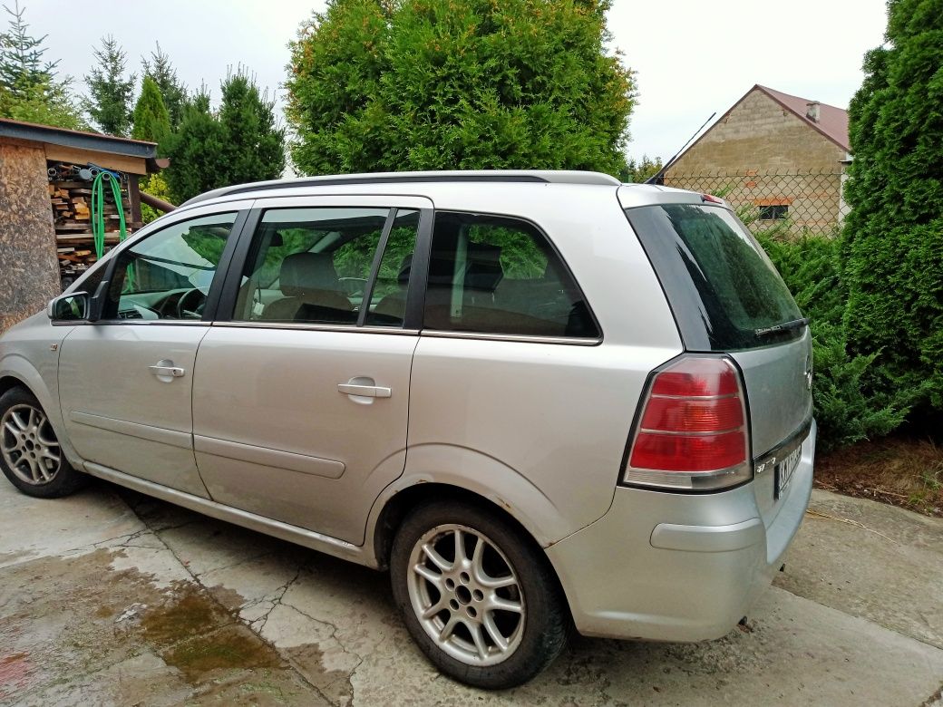 Opel Zafira 1.9 CDTI