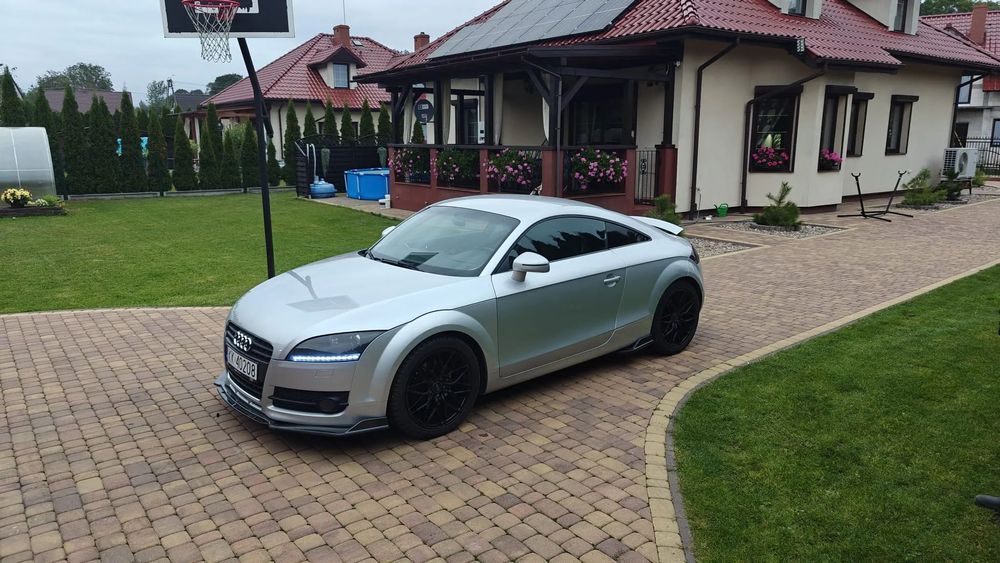 Audi TT Coupé