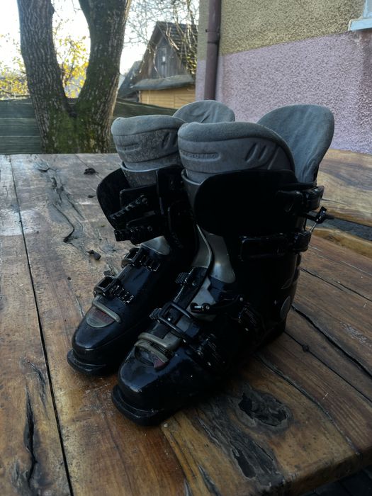 Buty narciarskie