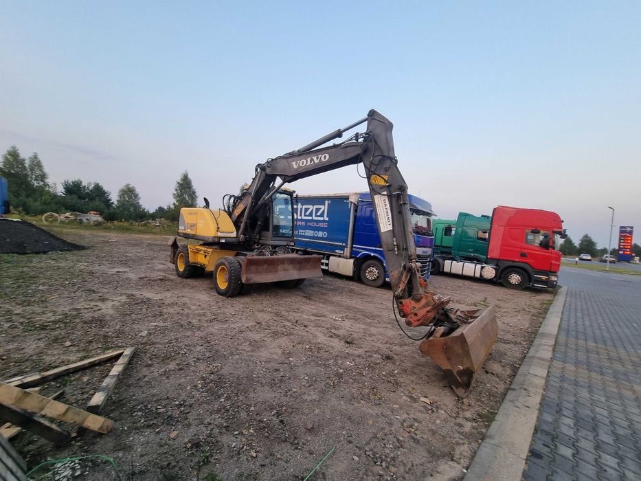 Koparka Volvo EW 140  z dopłatą zamienię na  4-ośkę