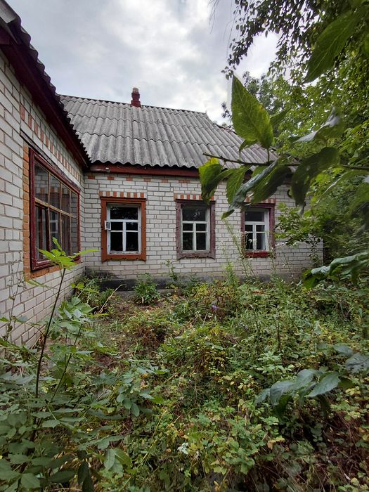 Продам будинок 4 км від міста