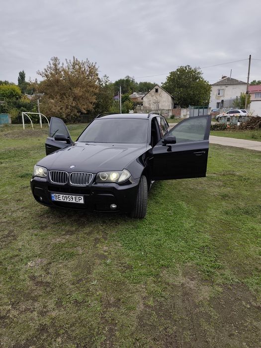 Продам BMW X3 у відмінному стані!
