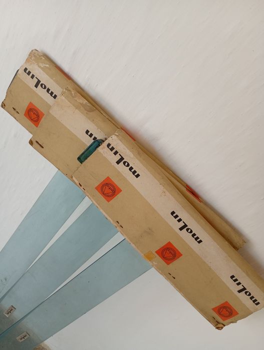 Esquadro do tipo t molin