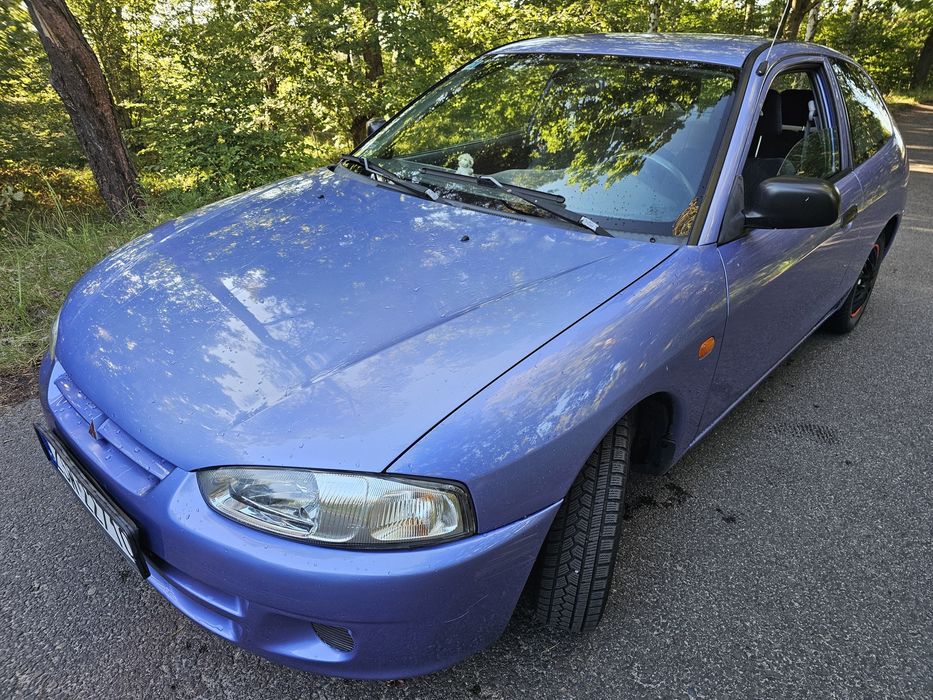Mitsubishi Colt 1999 - 1.3 benzyna