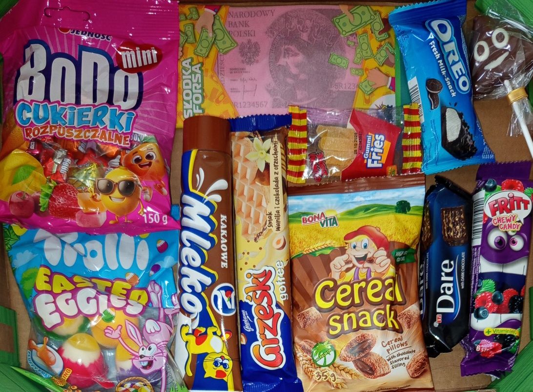 Zestaw batony cukierki Milka Kinder ciastka mix slodyczy